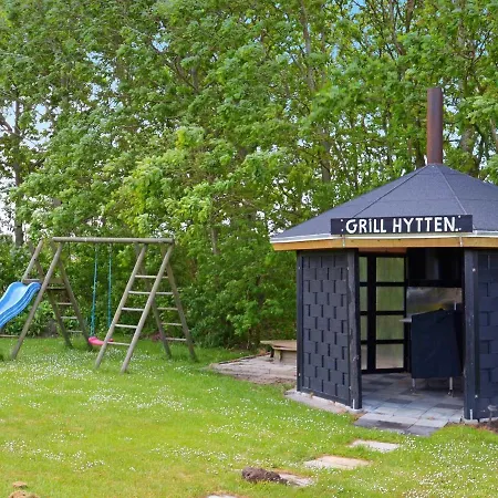 8 Person Holiday In Дом отдыха *