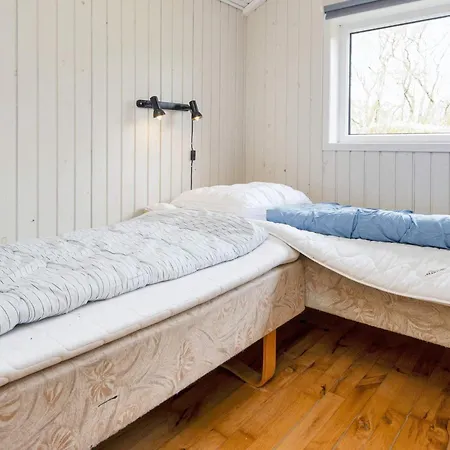 8 Person Holiday In Дом отдыха